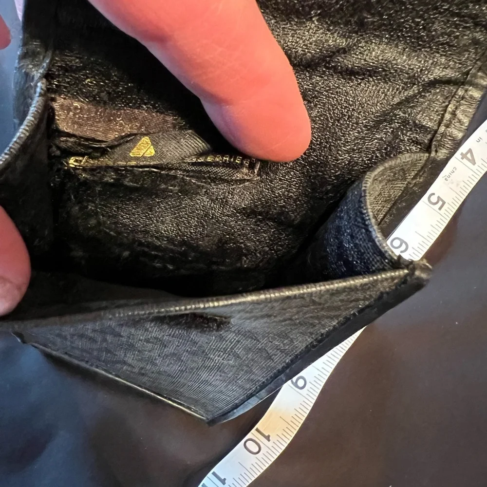 Liz Claiborne Vintage Classic Triangle Black Pattern Sunglass Case - Picture 5 of 6